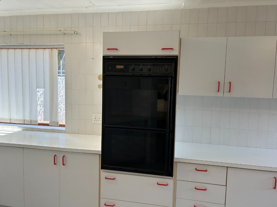 4 Bedroom Property for Sale in Camphersdrift Western Cape